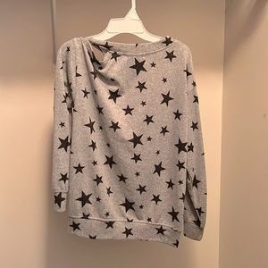 Grey sweater with black stars